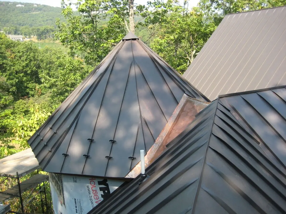 Professional Shingle Replacement & Repair by Craftsman Roofing in Lakeland
